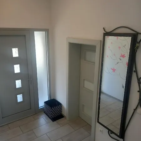 Апартаменты Studio In Rozalija's Visoko (Sencur)